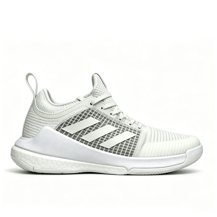Спортивні кросівки адідас crazyflight mid