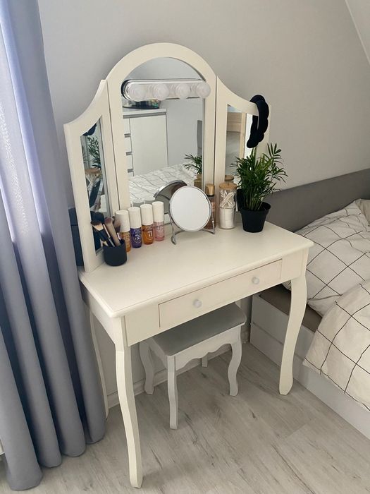 Toaletka stan bardzo dobry