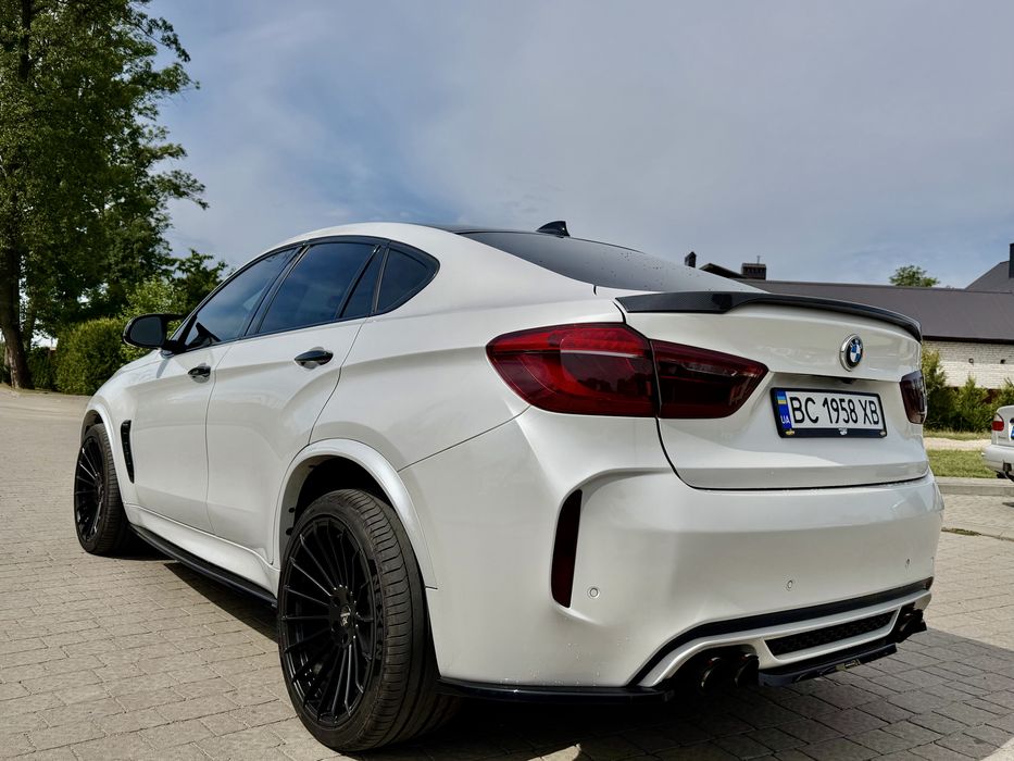 Продам BMW X6M під виплату