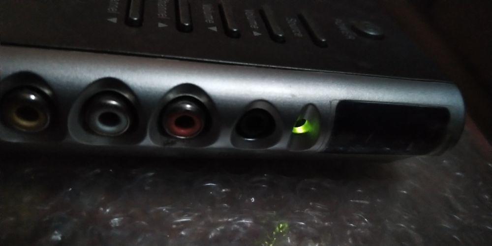 ТВ тюнер зовнішній AverTV Box7 Live