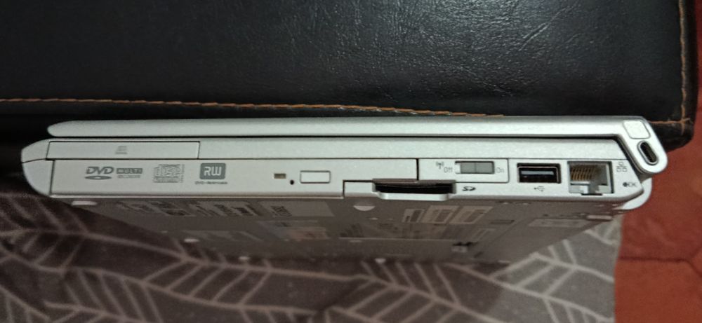 Toshiba Protege A600-12B Keyboard Damage64284589532163124