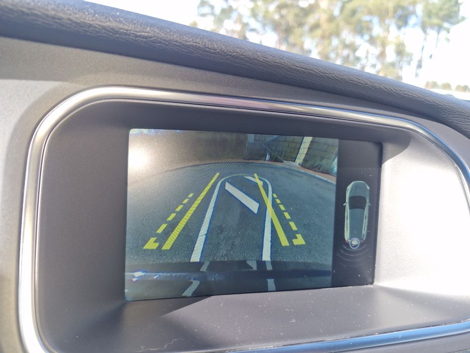 Volvo v40 r design 2015