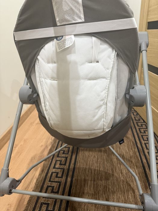 Leżaczek bujaczek elektryczny lionelo