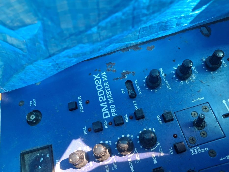 Mesa mistura Numark e leitor CD duplo profissinal