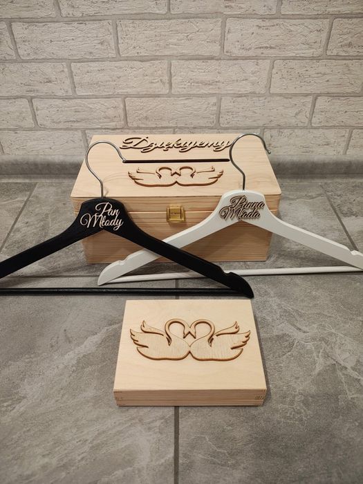 Nowe pudełko na obrączki skrzynka na koperty wieszaki ślub wesele