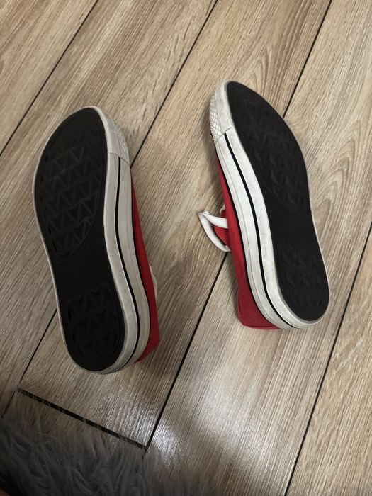 Tradycyjne trampki