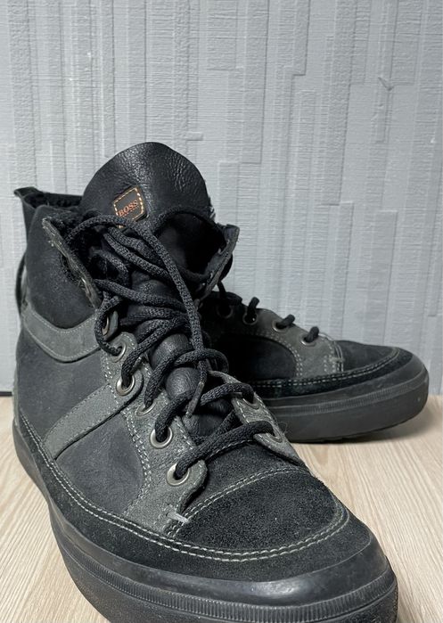 Hugo boss взуття