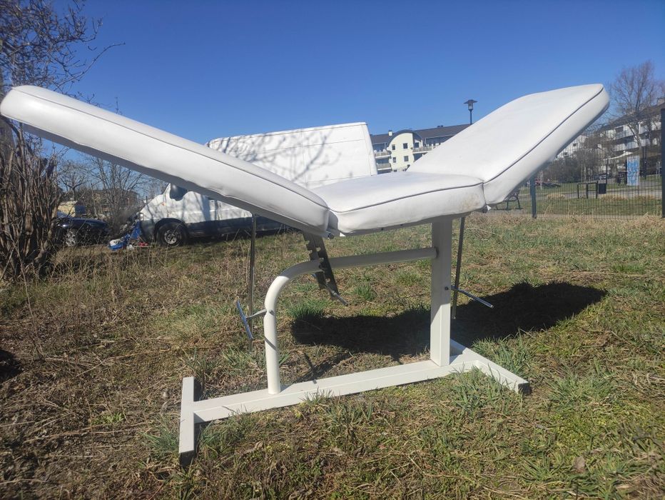 Fotel kosmetyczny tanio