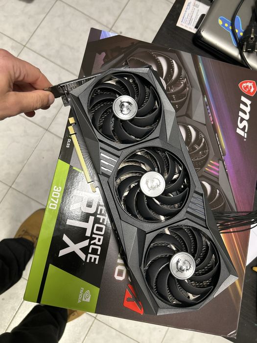 MSI Gaming X Trio GeForce RTX 3070 - Como Nova!