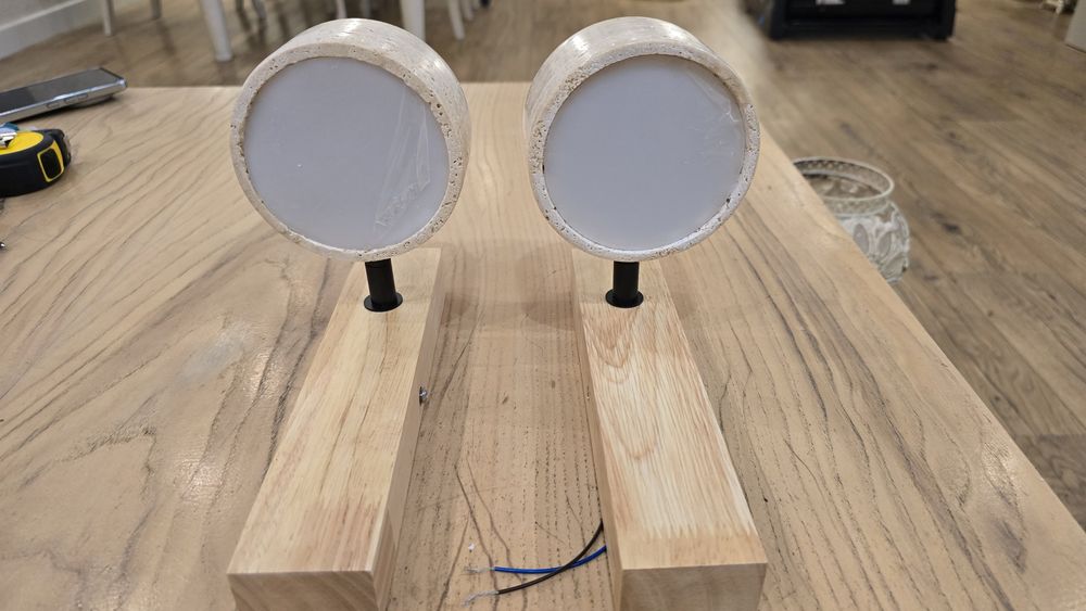 2 oryginalne kinkiety drewno trawertyn naturalny 230V 3000K Led ciepły