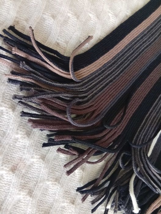 Cachecol riscas preto/castanhos/ beje/ branco