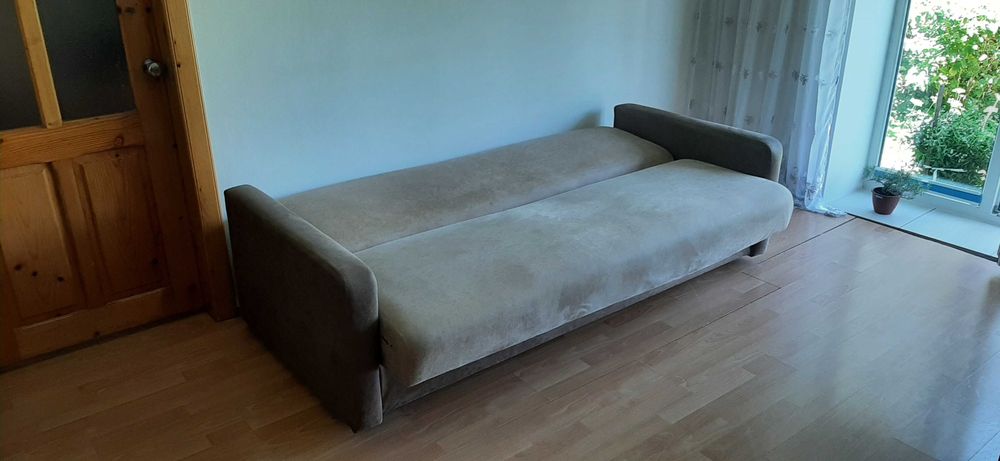 Диван півтора спальний