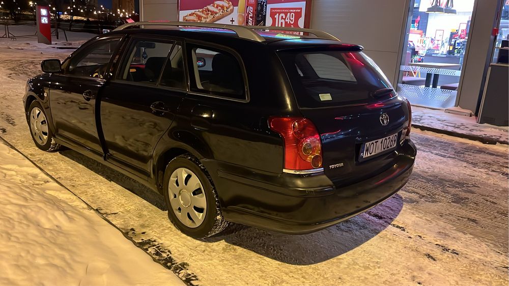 Тойота авенсіс в ідеальному стані