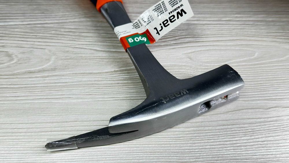 Młotek Ciesielski WAART 600g W40B044