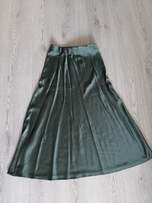 Спідниця сатинова міді. Спідниця Nuga Studio