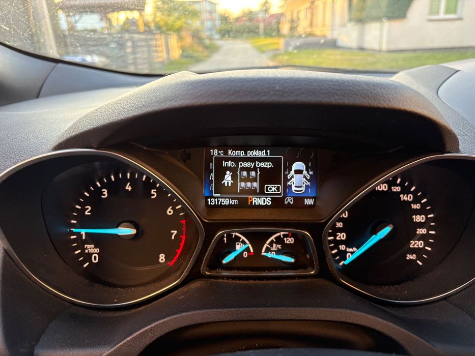 Ford Kuga Ford Kuga 242 km (177kw) , bezwypadkowy.