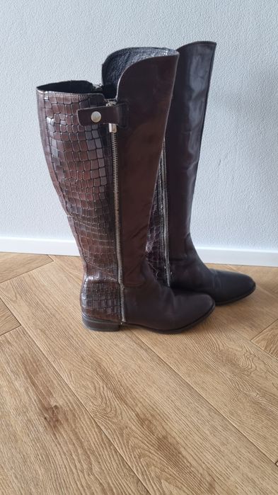 Kozaki damskie Clarks skóra