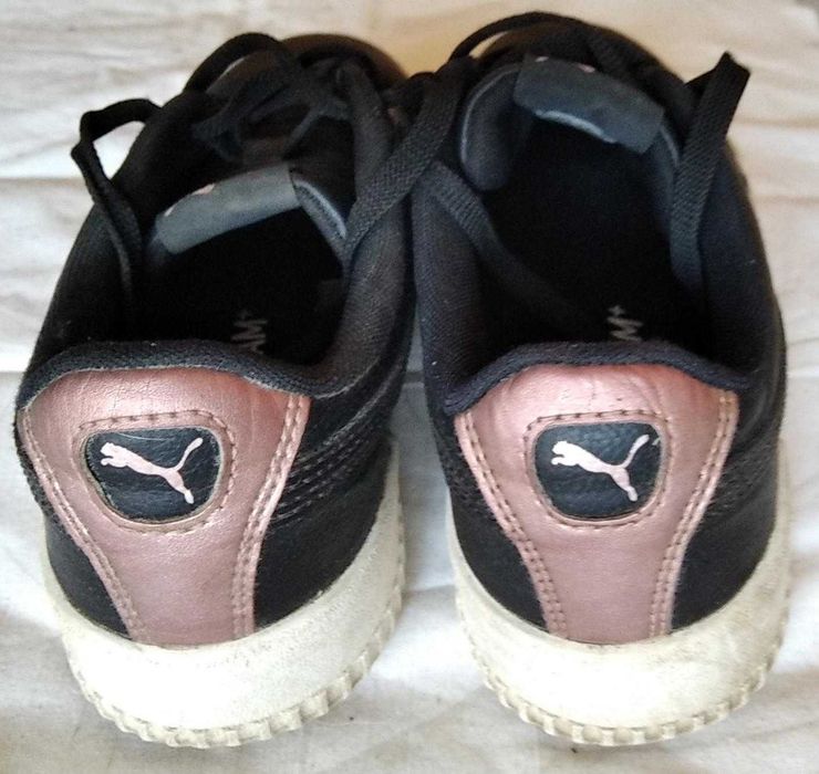 buty Puma 40,5 Carina #217