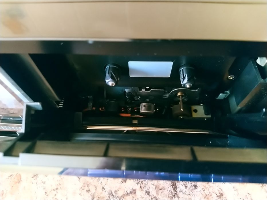 "F i s h e r  C R- W863" касетна дека (Studio Standart)
Navigation
Wik