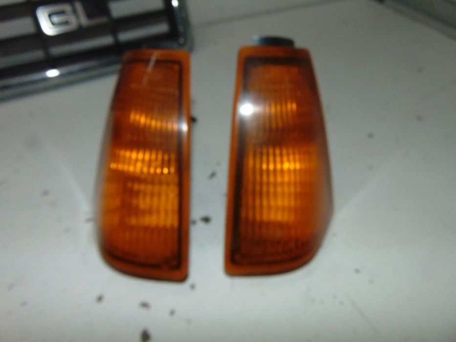 Volvo 340 grelha/Piscas