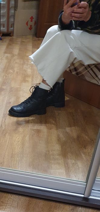 Продам ботинки зимние