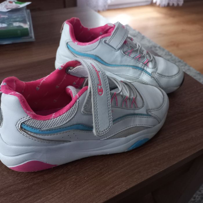 Buty dziewczęce Champion, r. 33