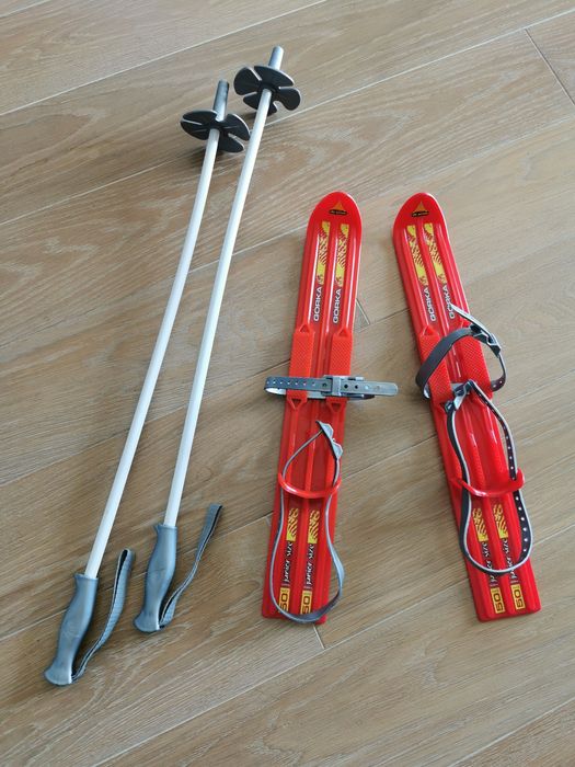 Mini narty dla dzieci na buty czerwone 50cm z kijkami zestaw