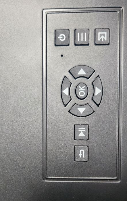 PROJEKTOR multimedialny