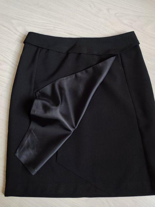 Spódnica czarna r.36 Top Secret