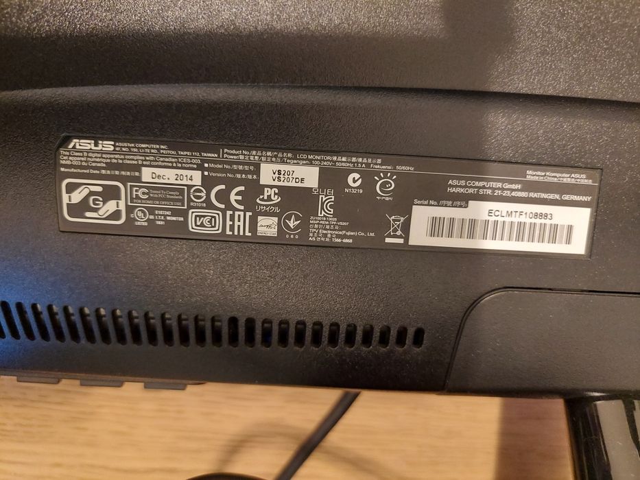 Monitor ASUS 19"-20" HD / Wyświetlacz LCD