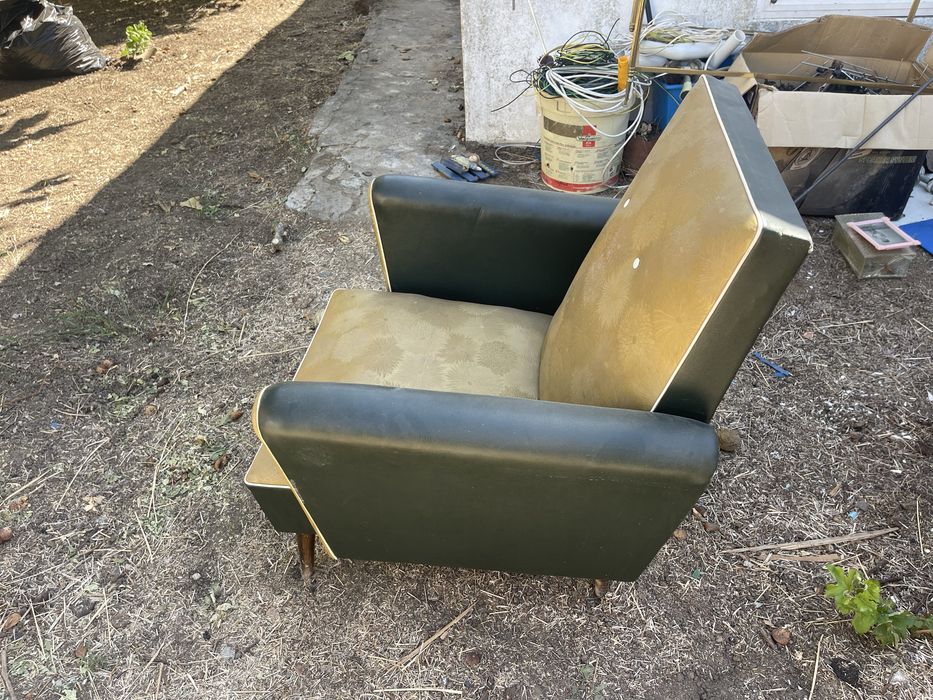 Vende-se par de cadeirões vintage