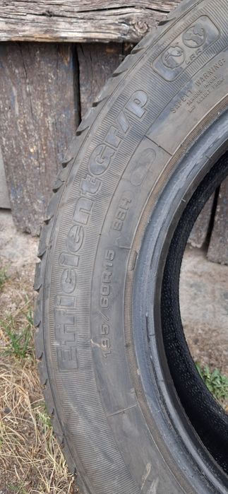 Opona 195/60R15 Goodear