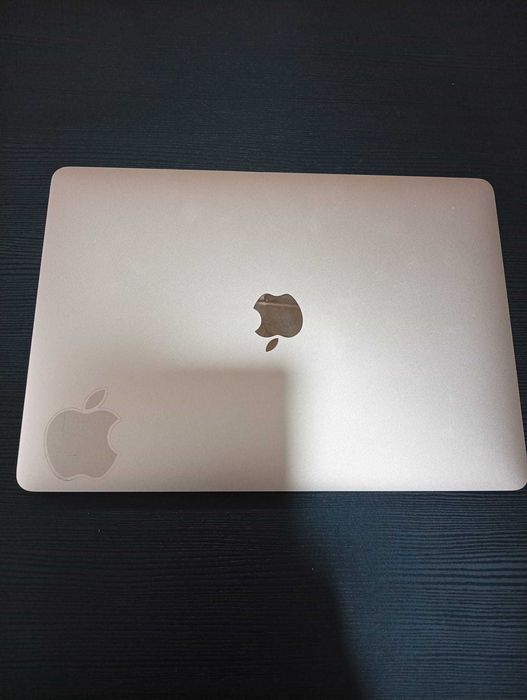MacBook Air  1,1 GHz Intel Core i5 13,3" 16 GB