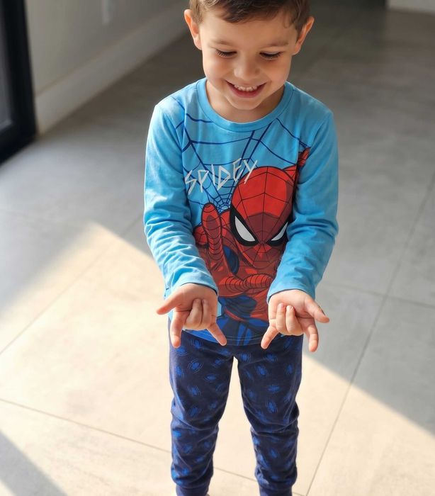 Niebieska Piżama chłopięca komplet t-shirt bluzka na długi rękaw spodnie spider-man rozmiar 134/140