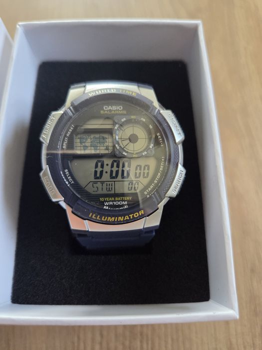 Pamiątka komunijna Zegarek Casio AE-1000W