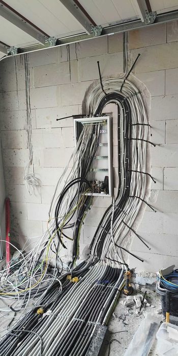 elektryk uslugi elektryczne