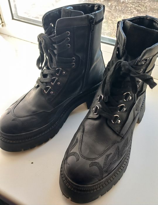 Ботинки жіночі нові River Island