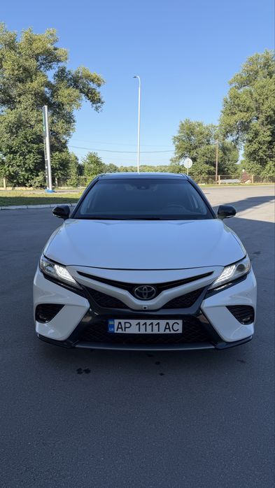 Toyota Camry 70