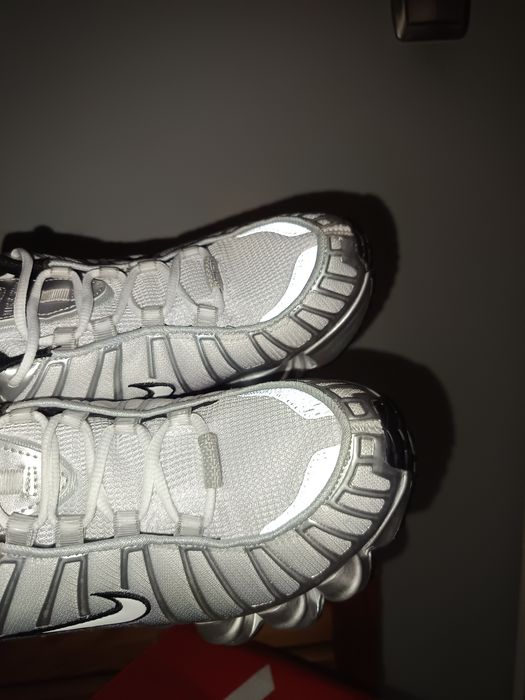 Nike Shox 42 Srebrno-biało-czarne
