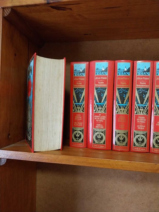 Vendo livros Julio Verne da coleção Circulo de Leitores