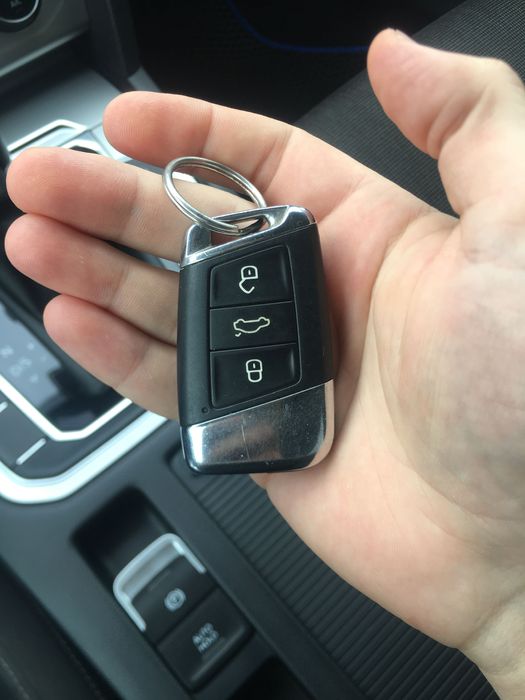 VW Passat B8 2.0 TDI