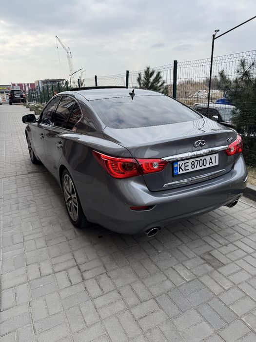 Продам инфинити Q50 2014г
