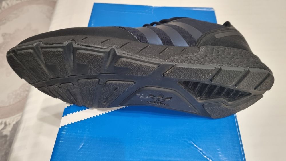 Оригінал Adidas zx750hd розмір 44 US10 28см