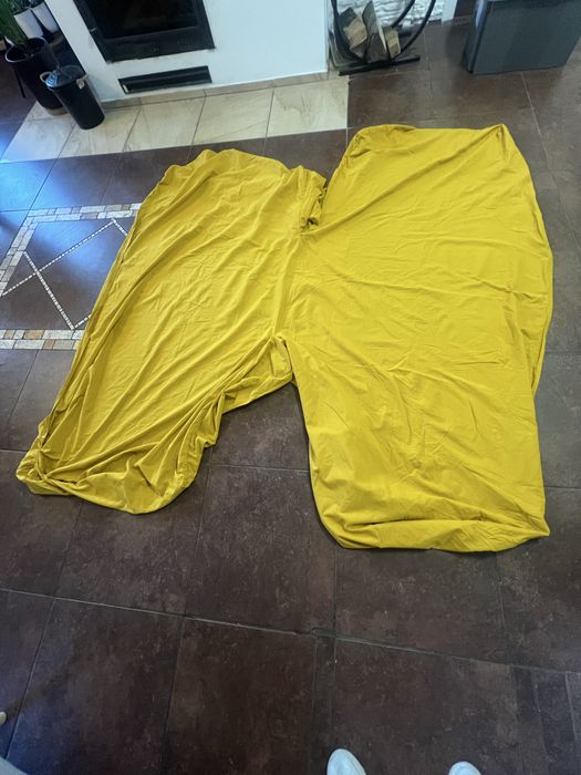 Pokrowiec koloru musztardowego na sofę 180 80 cm