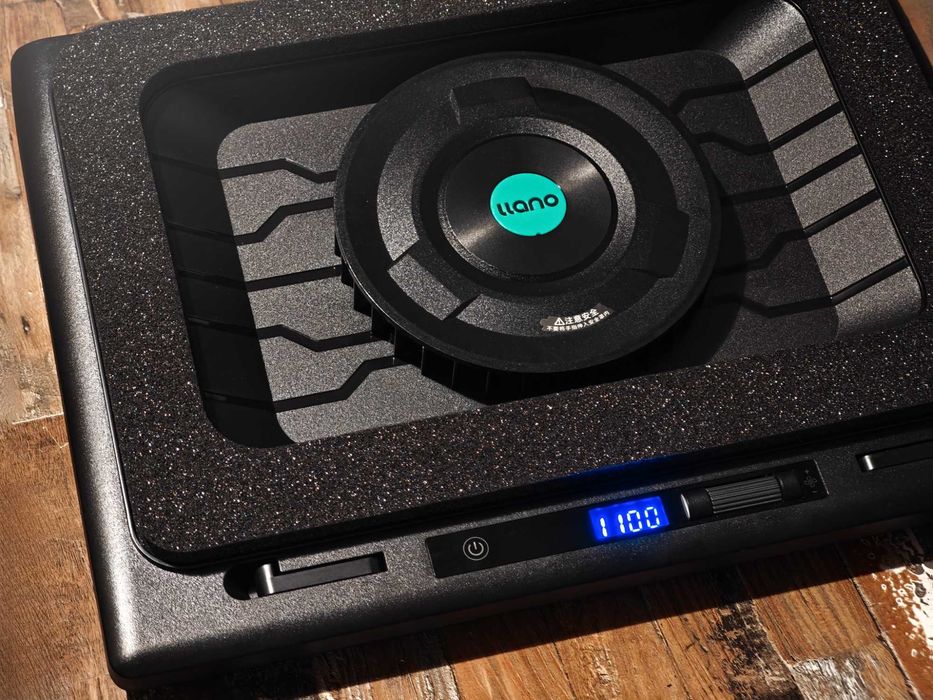 llano V10 / V12  Вакуумная охлаждающая подставка  для ноутбука