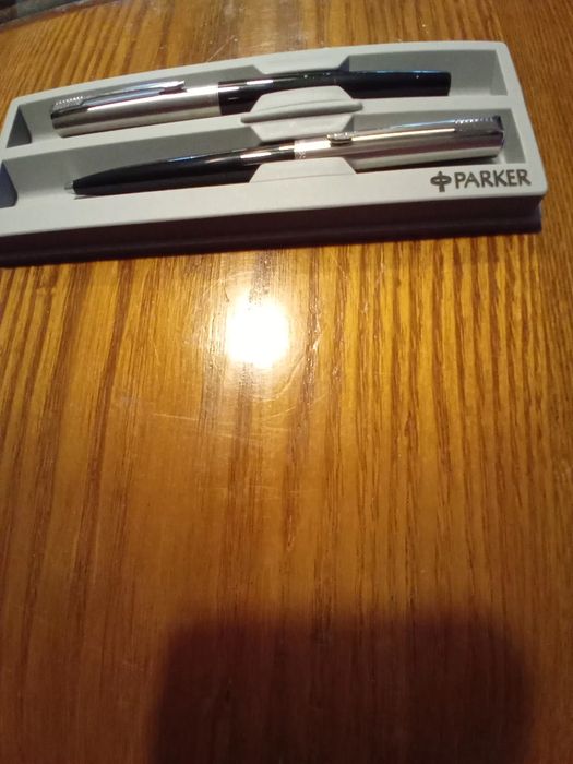 Conjunto caneta e esferografica Parker