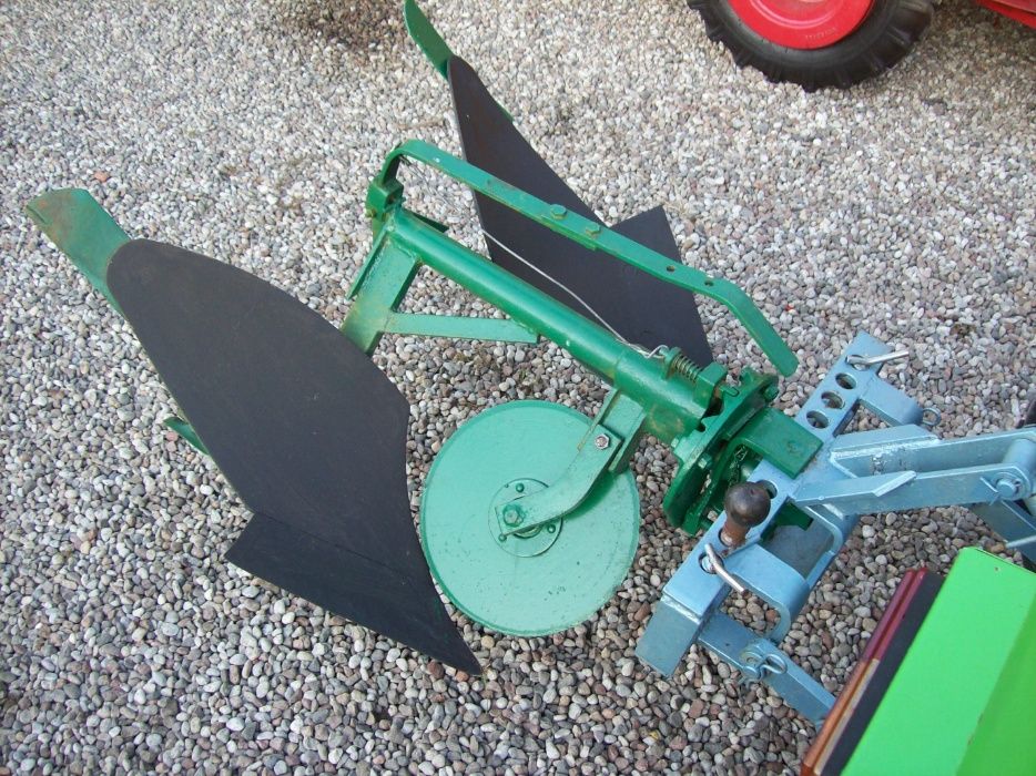 Pług OGRODNICZY OBROTOWY oryginalny do traktorek ogrodniczy kubota tz4