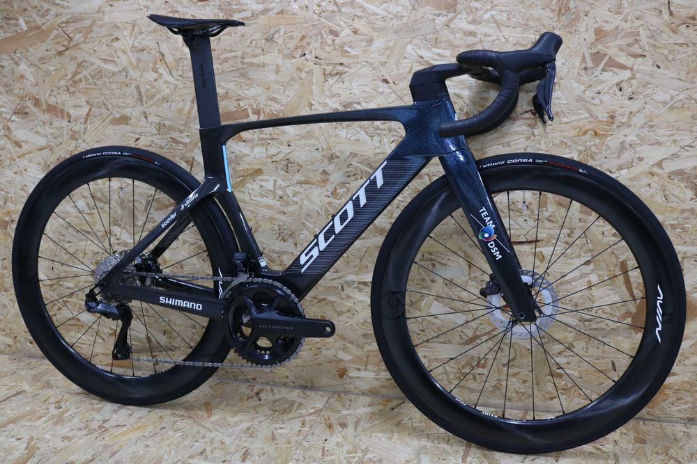 Bicicleta Scott Foil HMX SL - Ultegra Di2 - Rodas carbono - NOVA