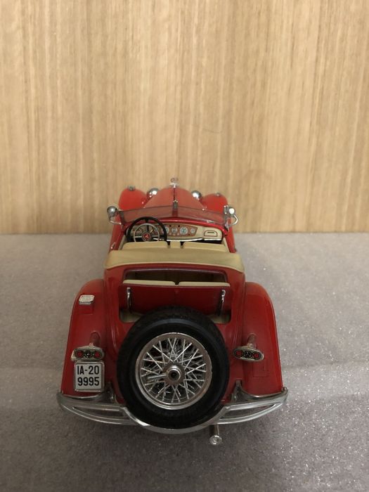Miniatura mercedes 500k (1936)
