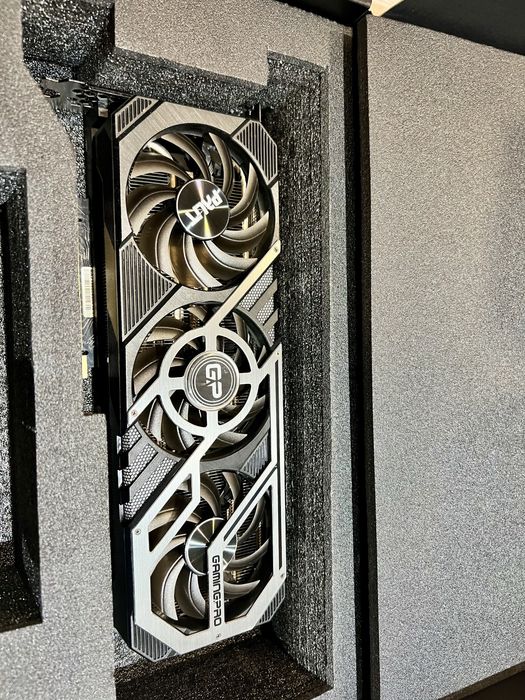 Karta graficzna  GeForce RTX 3080ti Palit stan idealny